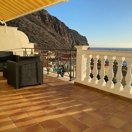 Villa Tenerife Sur Лос Кристианос Экстерьер фото